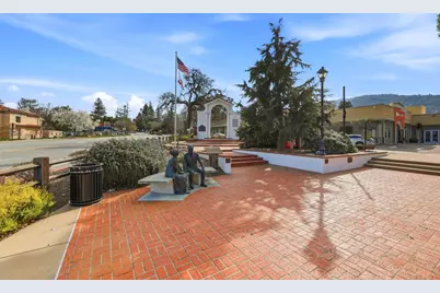 14637 Big Basin Way, Saratoga, CA 95070 - Photo 28