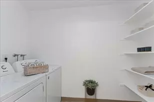 2004 La Terrace Cir, San Jose, CA 95123 - Photo 28