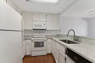 2004 La Terrace Cir, San Jose, CA 95123 - Photo 6