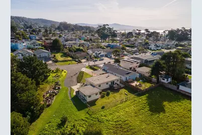 249 Sevilla Ave, El Granada, CA 94018 - Photo 52