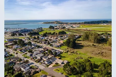 249 Sevilla Ave, El Granada, CA 94018 - Photo 56