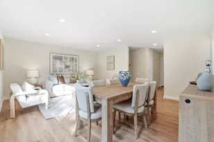 882 San Rafael Ave, Mountain View, CA 94043 - Photo 12