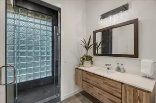 20078 Goetting Ct, Saratoga, CA 95070 - Photo 184