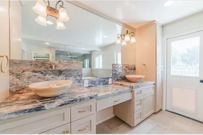 22125 Ranchito Dr, Salinas, CA 93908 - Photo 36