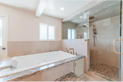 22125 Ranchito Dr, Salinas, CA 93908 - Photo 38