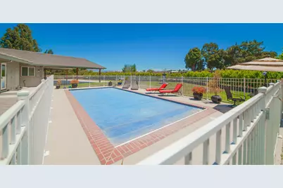 22125 Ranchito Dr, Salinas, CA 93908 - Photo 14