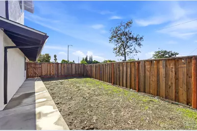 1201 Prescott Ave, Sunnyvale, CA 94089 - Photo 32