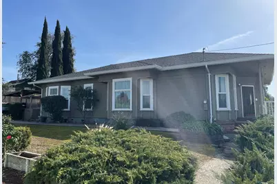 1471 Hillcrest Rd, Hollister, CA 95023 - Photo 1