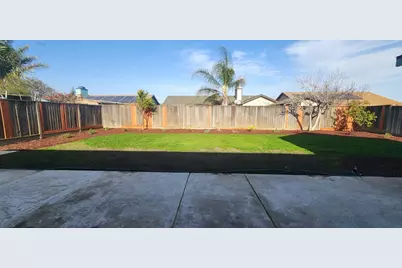 1206 Morris Ave, Greenfield, CA 93927 - Photo 16