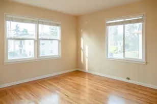 925 Oak Ln, Menlo Park, CA 94025 - Photo 40