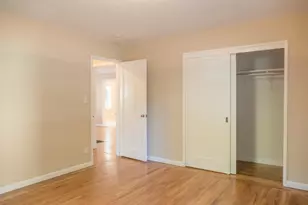 925 Oak Ln, Menlo Park, CA 94025 - Photo 30