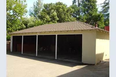 925 Oak Ln, Menlo Park, CA 94025 - Photo 22