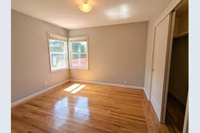 925 Oak Ln, Menlo Park, CA 94025 - Photo 18