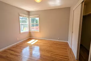 925 Oak Ln, Menlo Park, CA 94025 - Photo 18