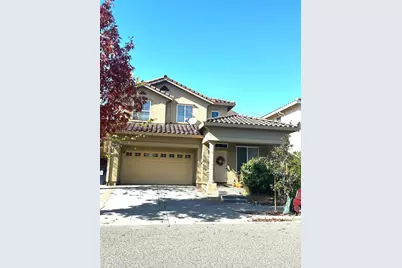 718 Roble St, Watsonville, CA 95076 - Photo 2