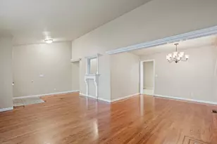 1005 Cherry Ct, Hollister, CA 95023 - Photo 8