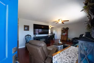 530 El Camino Paraiso, Hollister, CA 95023 - Photo 4