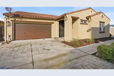 618 Machado St, Los Banos, CA 93635 - Photo 2
