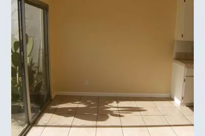 1712 Madrid Cir, Salinas, CA 93906 - Photo 8