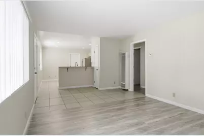 609 Saint George Dr, Salinas, CA 93905 - Photo 10