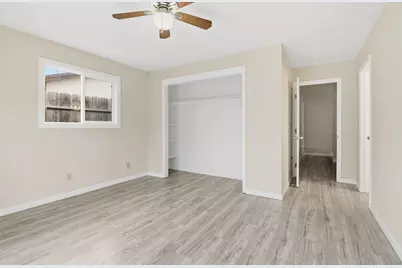 609 Saint George Dr, Salinas, CA 93905 - Photo 16