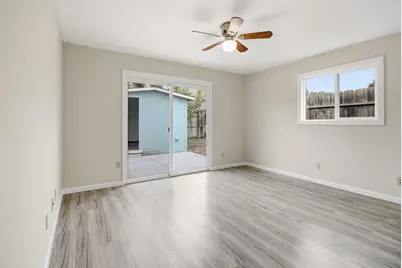 609 Saint George Dr, Salinas, CA 93905 - Photo 14