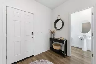 208 Frontier St, American Canyon, CA 94503 - Photo 4