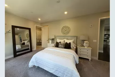 729 Eppleton Ln 303, Foster City, CA 94404 - Photo 12