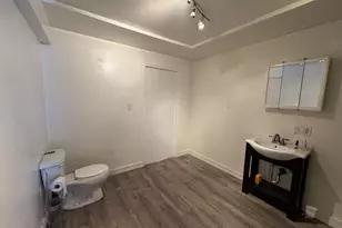 370 Bartlett Ave 2, San Francisco, CA 94110 - Photo 16