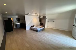 370 Bartlett Ave 2, San Francisco, CA 94110 - Photo 22