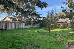 805 Sinex Ave, Pacific Grove, CA 93950 - Photo 12