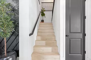 1657 Santana Ranch Dr, Hollister, CA 95023 - Photo 16