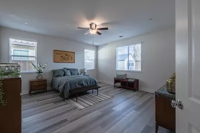 581 Segovia Dr, Hollister, CA 95023 - Photo 16