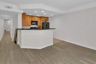 842 Tarragon Ln 1203, San Luis Obispo, CA 93401 - Photo 2