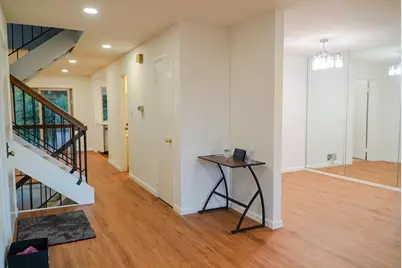 6 Havenridge Ct, San Mateo, CA 94402 - Photo 2