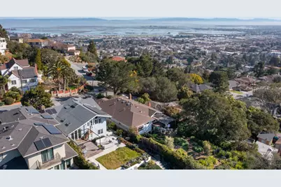 103 Northam Ave, San Carlos, CA 94070 - Photo 42