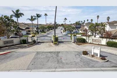 233 Montclair Ln, Salinas, CA 93906 - Photo 42