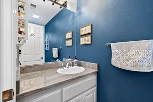 233 Montclair Ln, Salinas, CA 93906 - Photo 14