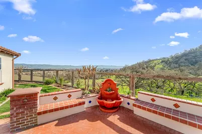 1190 Olympic Ct, Gilroy, CA 95020 - Photo 4