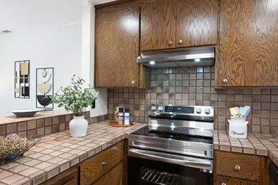 2071 Plymouth St J, Mountain View, CA 94043 - Photo 16