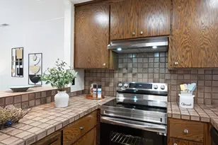 2071 Plymouth St J, Mountain View, CA 94043 - Photo 16