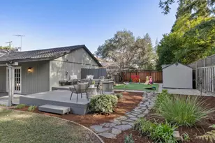 648 Spargur Dr, Los Altos, CA 94022 - Photo 18