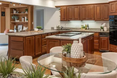 648 Spargur Dr, Los Altos, CA 94022 - Photo 6