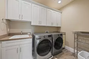 1529 Glenwood Ave, San Jose, CA 95125 - Photo 70