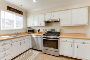 1035 C St, Hollister, CA 95023 - Photo 12