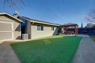 1035 C St, Hollister, CA 95023 - Photo 28