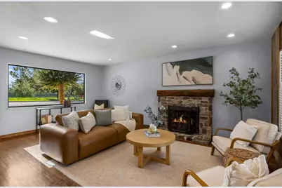 712 Sunset Dr, Pacific Grove, CA 93950 - Photo 4