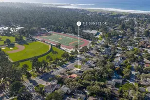 712 Sunset Dr, Pacific Grove, CA 93950 - Photo 18