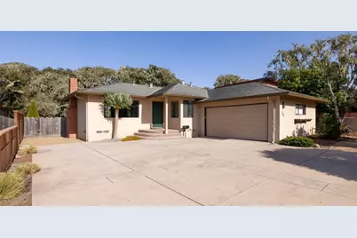712 Sunset Dr, Pacific Grove, CA 93950 - Photo 2