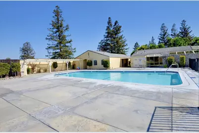 401 Chateau La Salle 401, San Jose, CA 95111 - Photo 16